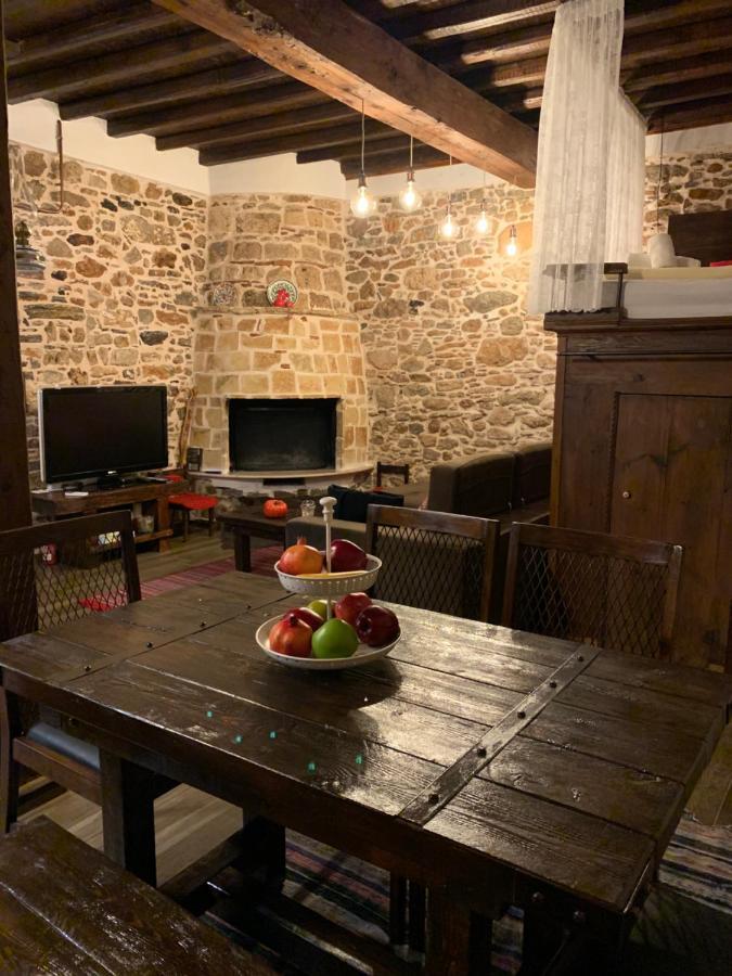 Areti'S Traditional House Apollona Kültér fotó