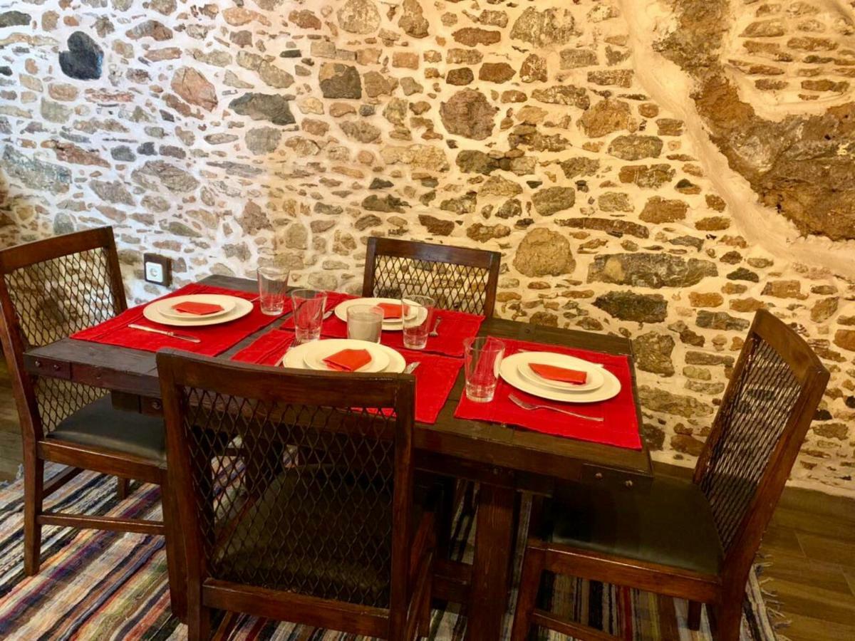 Areti'S Traditional House Apollona Kültér fotó